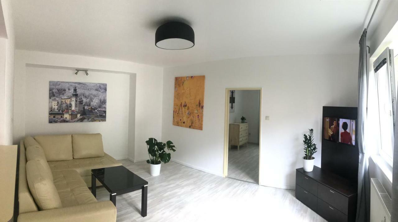 Apartman Hodrusa-Hamre エクステリア 写真