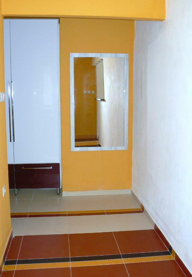 Apartman Hodrusa-Hamre エクステリア 写真